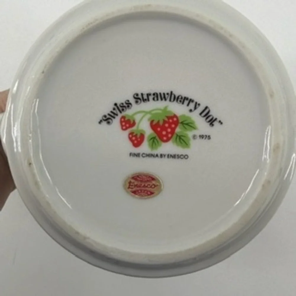 Vintage 1975‎ Enesco Swiss Strawberry Dot Fine China Teapot Japan White Green